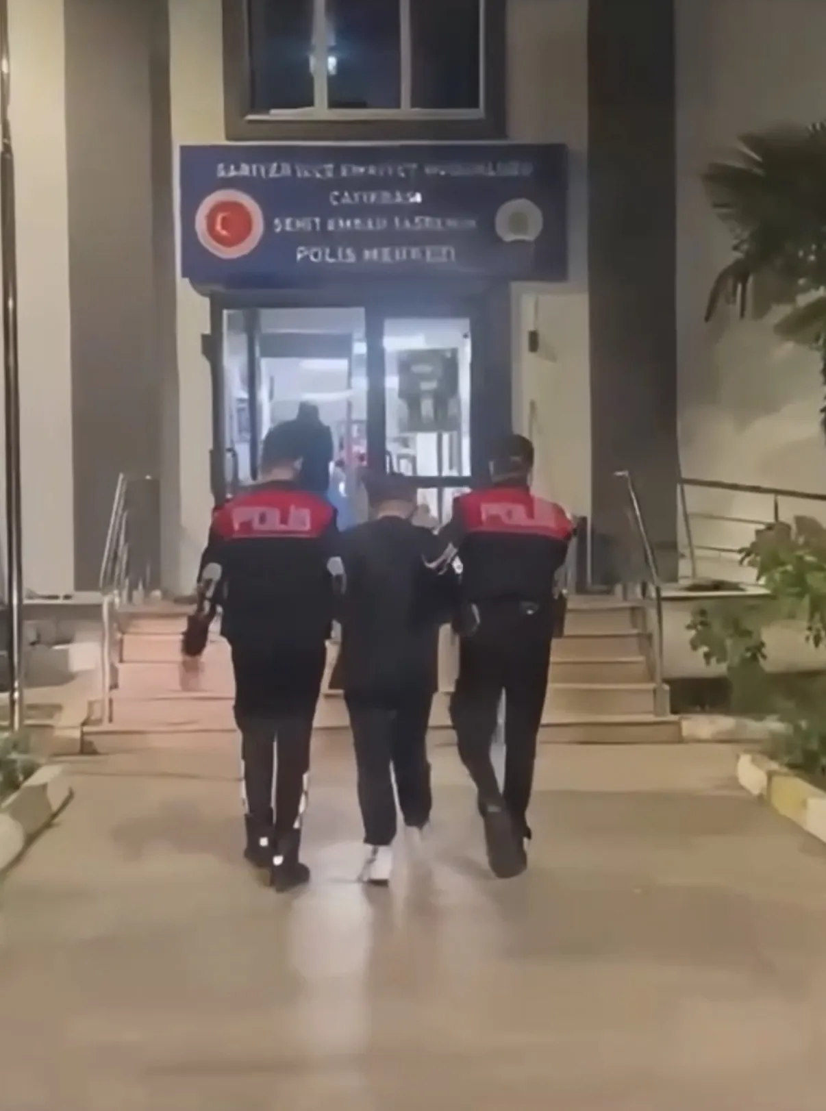 Sarıyer'de dehşet veren itiraf: 14 yaşındaki çocuğa kalaşnikof verip tetiği çektirdiler