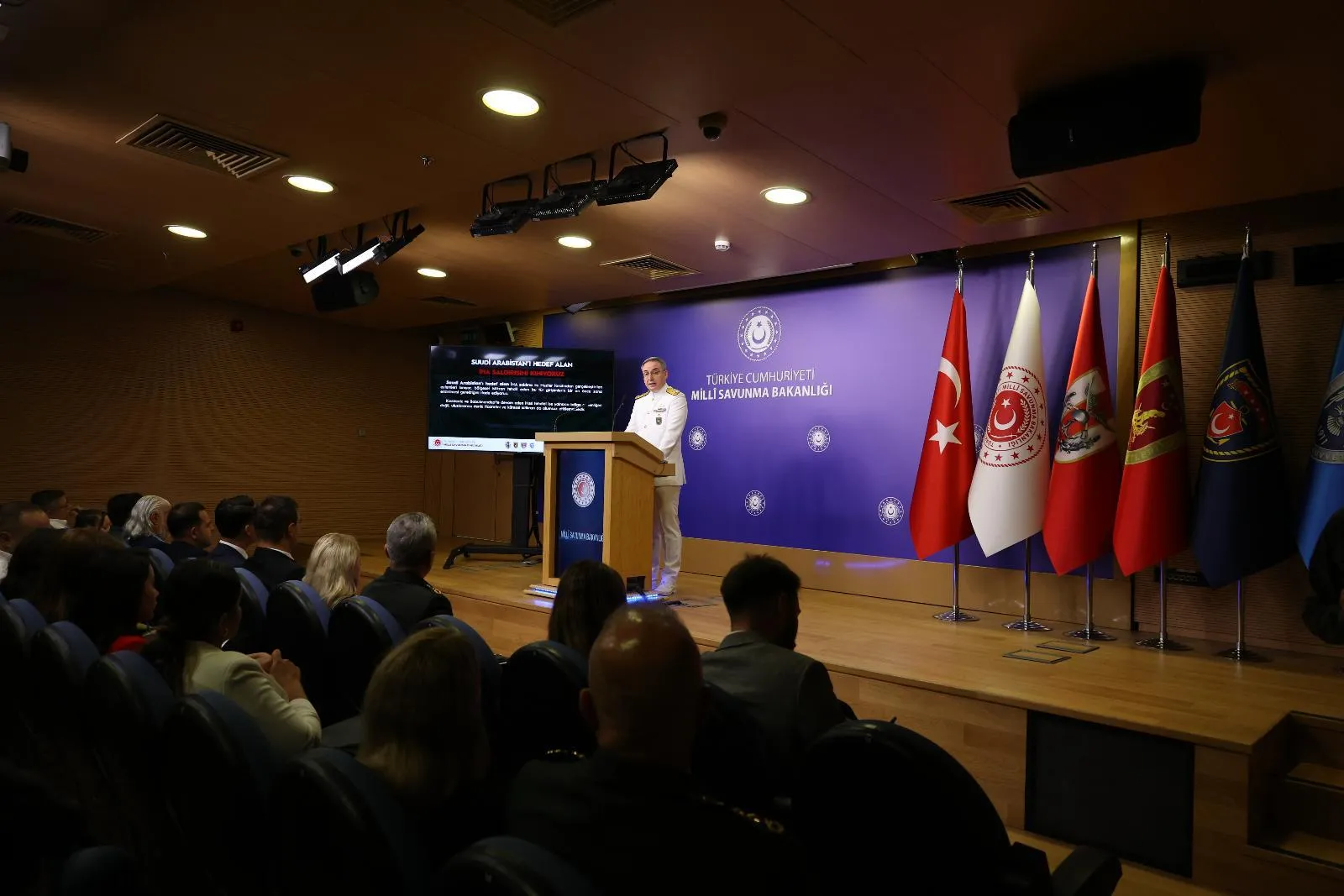 Ankara'dan Meis Adası için sert uyarı: Uluslararası hukuk ihlallerine müsamaha yok