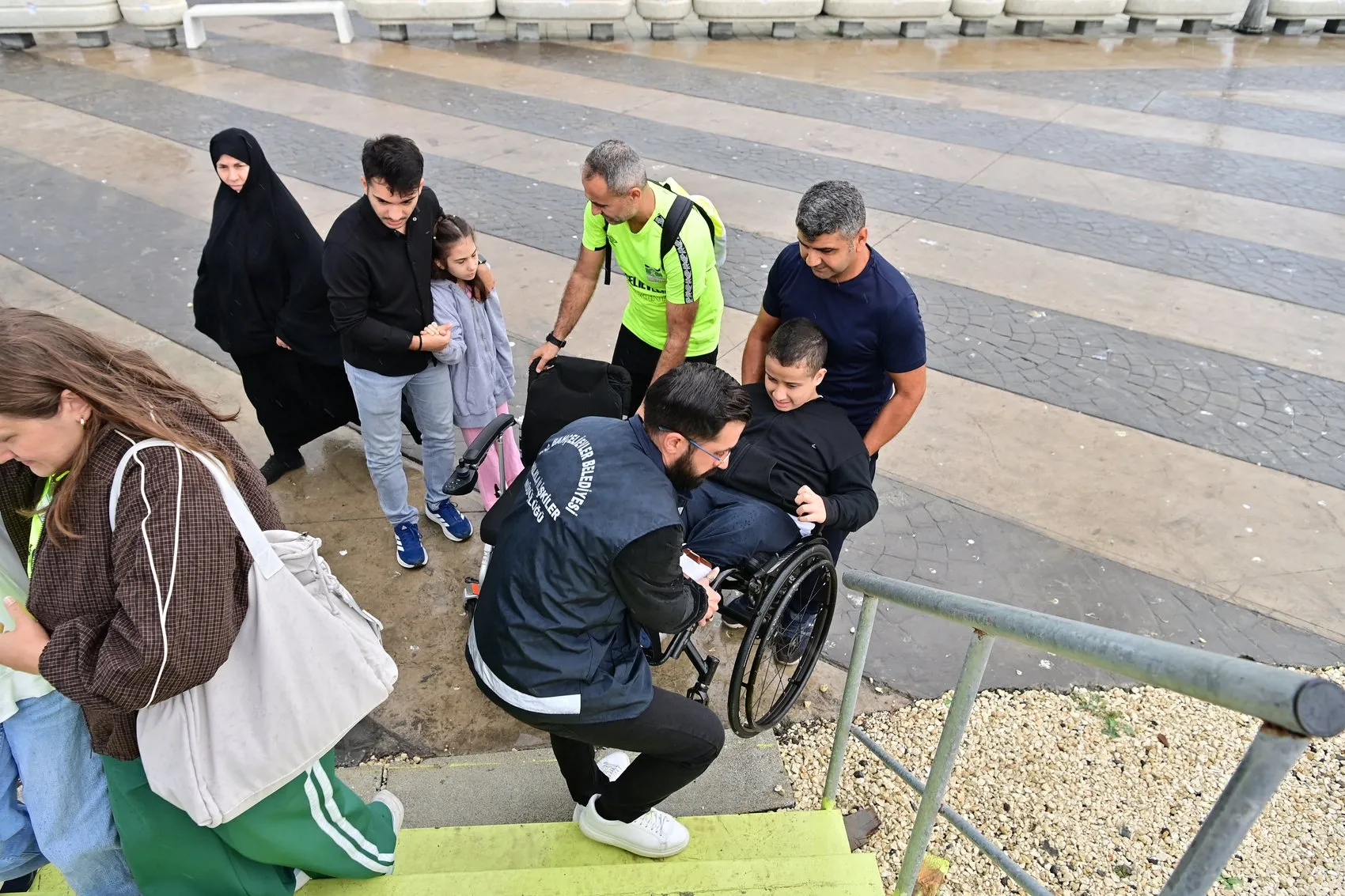 İstanbul Boğazı'nda unutulmaz gün: Özel gereksinimli bireyler için deniz keyfi