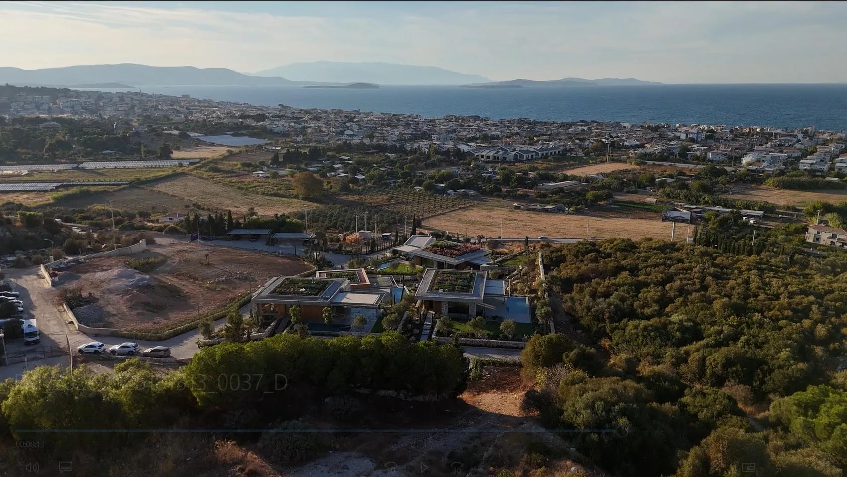 Urla'nın kalbinde 100 milyon dolarlık dev dönüşüm: Doğayla bütünleşen lüks yaşam