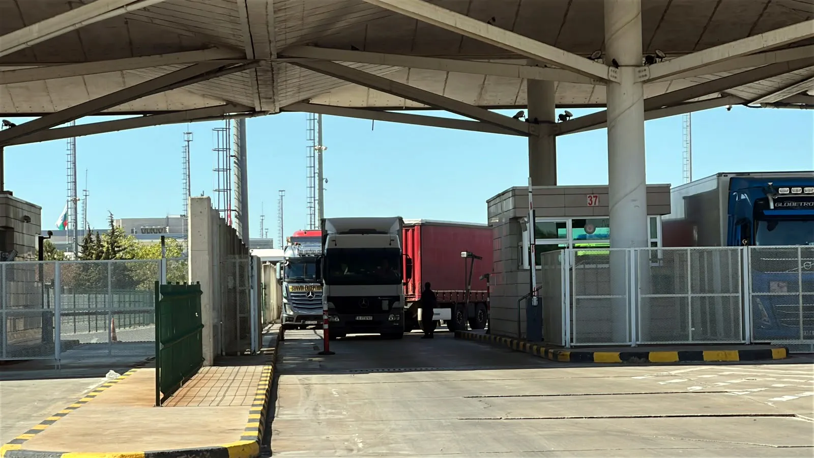 Avrupa yollarında direksiyon sallayan Türk şoförlere vize engeli: Potansiyel göçmen değiliz