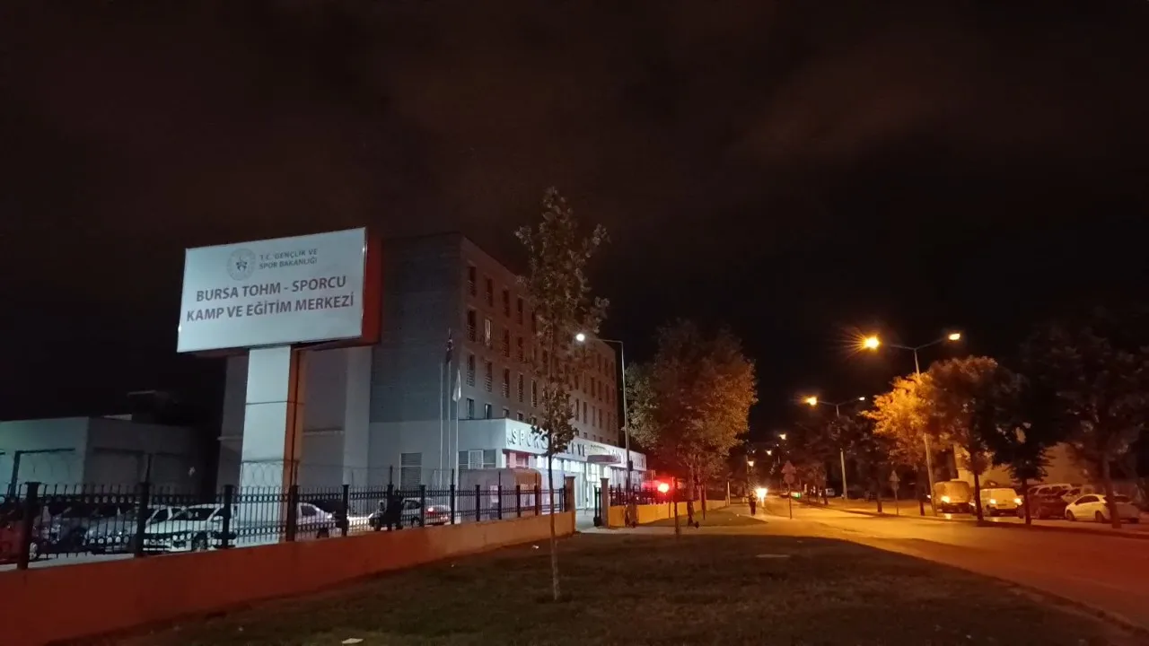 Bursa spor camiasını yasa boğan ölüm: Başarılı antrenör odasında cansız bulundu