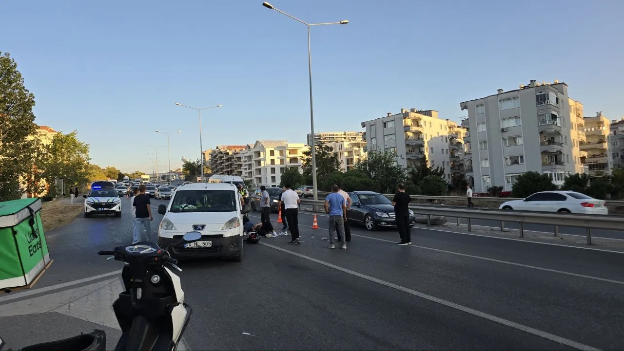 Mudanya'da motosiklet kazası: Yola savrulan sürücü hastanelik oldu