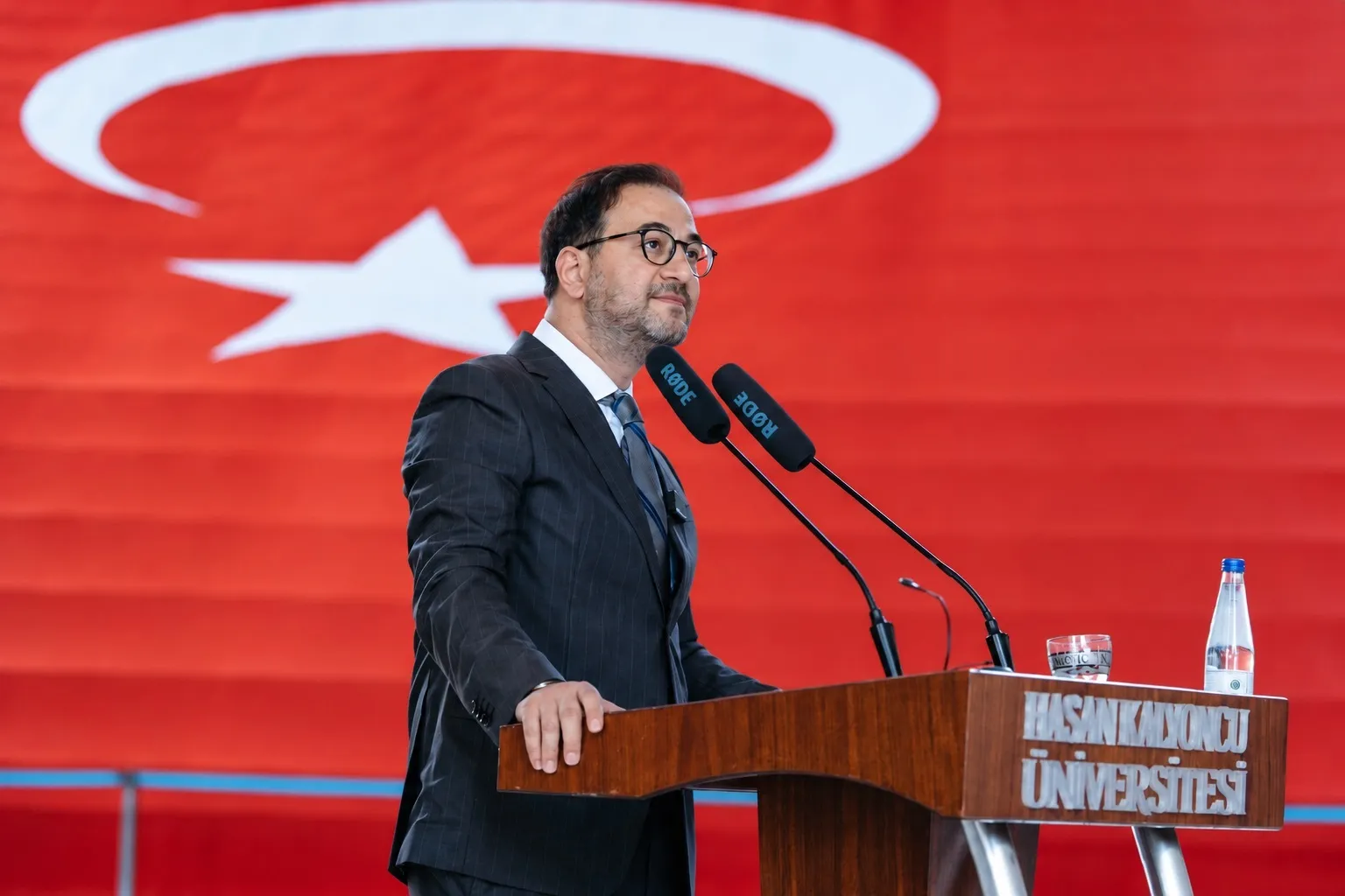 Hasan Kalyoncu Üniversitesi'nde Yeni Dönem Heyecanı: 1.450 Genç Yetenek Kampüsle Tanıştı
