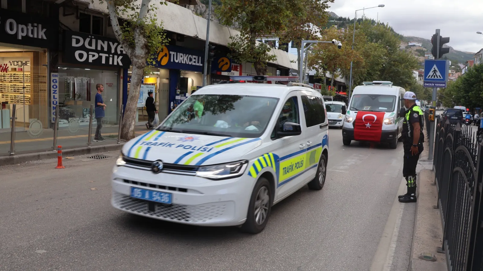 Görevi Başında Şehit Düşen Polise Amasya'da Duygusal Veda