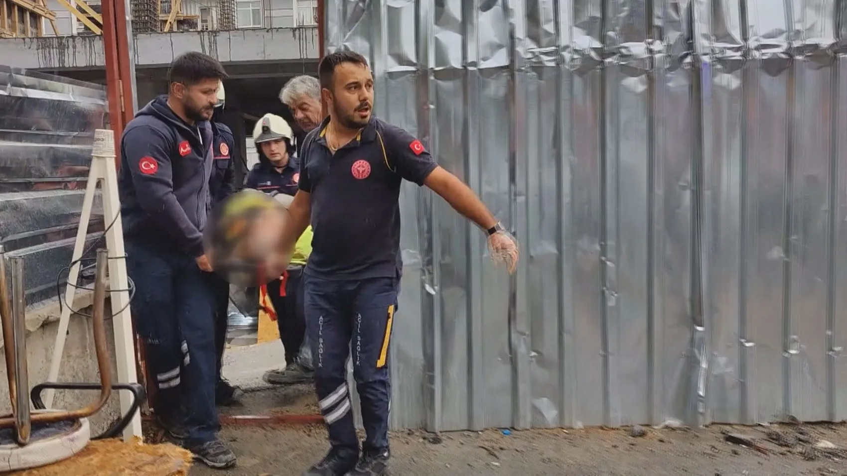 Fatih'te inşaat sahasında korkunç kaza: Bir anlık dikkatsizlik ağır sonuçlandı