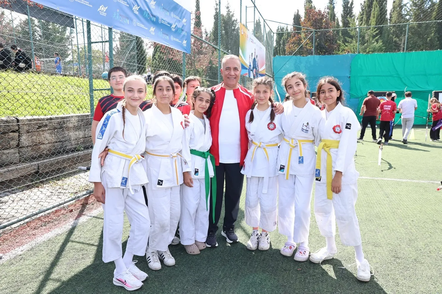 Sultangazi'de dev spor şöleni: Gençler Avrupa'nın zirvesini hedefliyor
