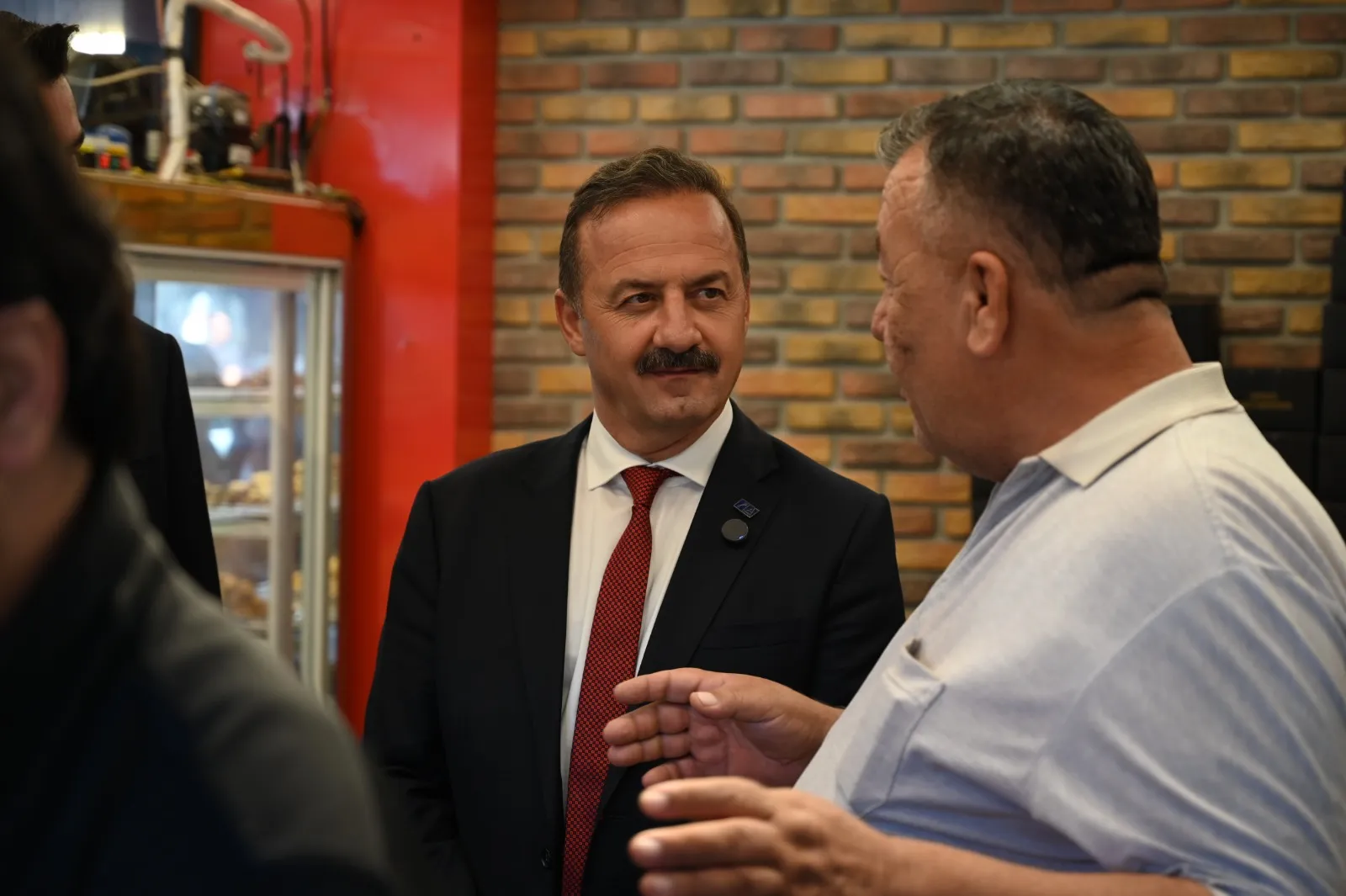 Kırıkkale sokaklarında iddialı çıkış: Ağıralioğlu'ndan seçim mesajı