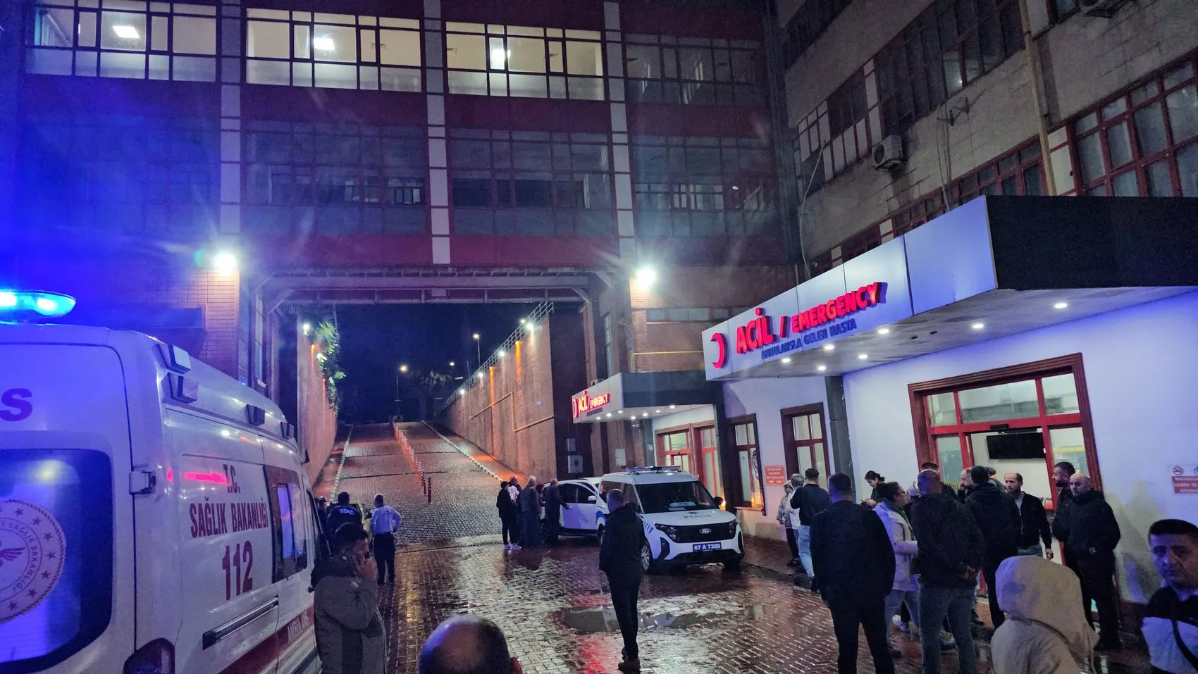 Zonguldak'ta maden ocağında korku dolu anlar: Siloya düşen genç işçi hayata döndürüldü