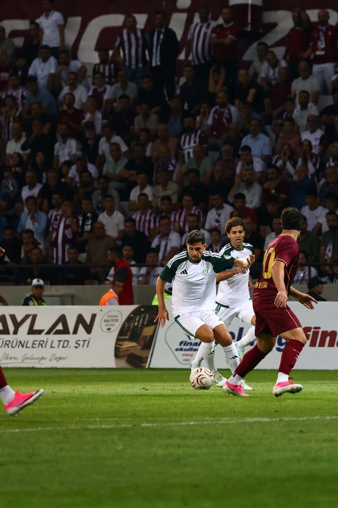 Aliağa FK için Elazığ deplasmanı kabusa döndü: Liderlik koltuğu el değiştirdi