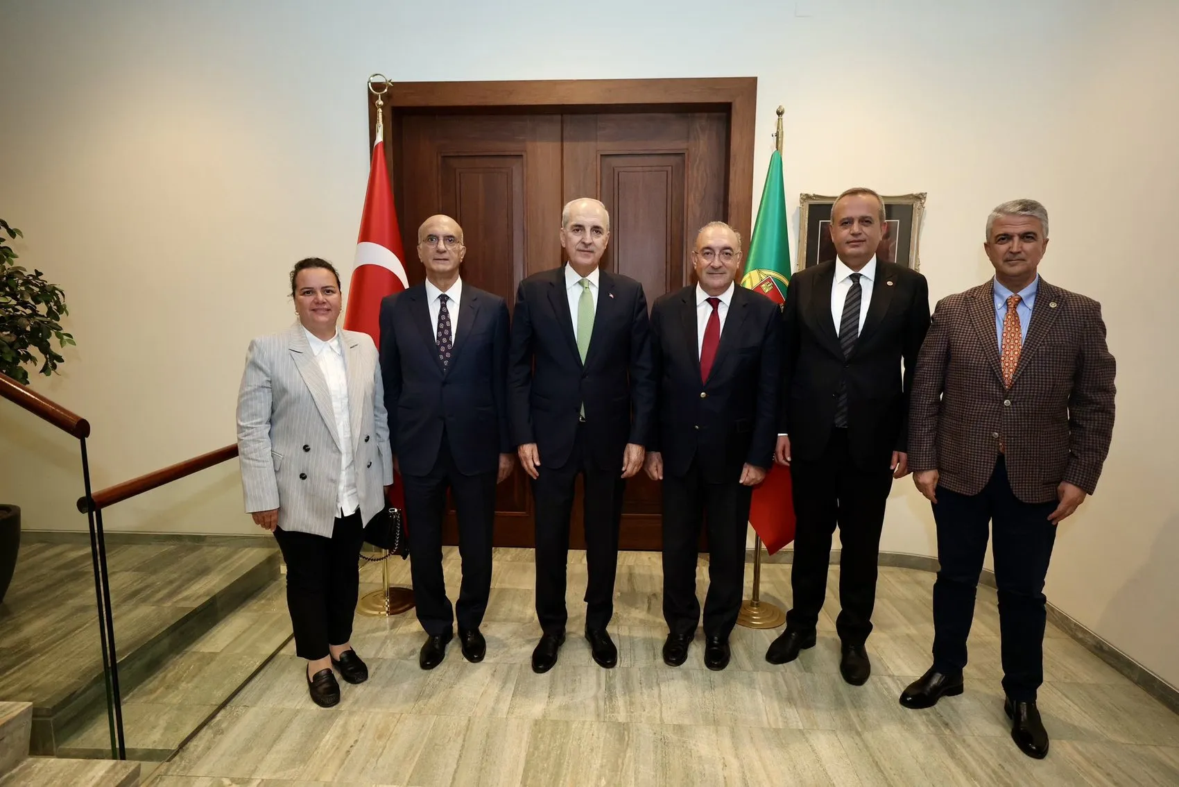 Numan Kurtulmuş'un Portekiz mesaisi: Lizbon'da diplomatik temaslar