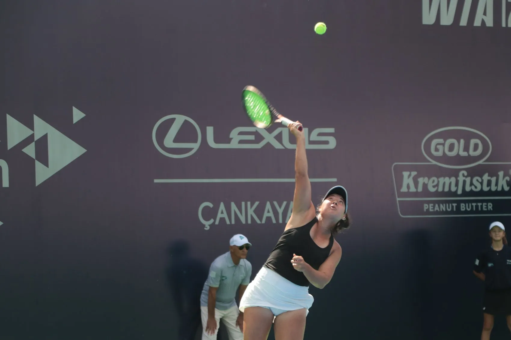 Ankara'nın Tenis Hasreti Sona Eriyor: Dünya Yıldızları Başkentte Buluşuyor