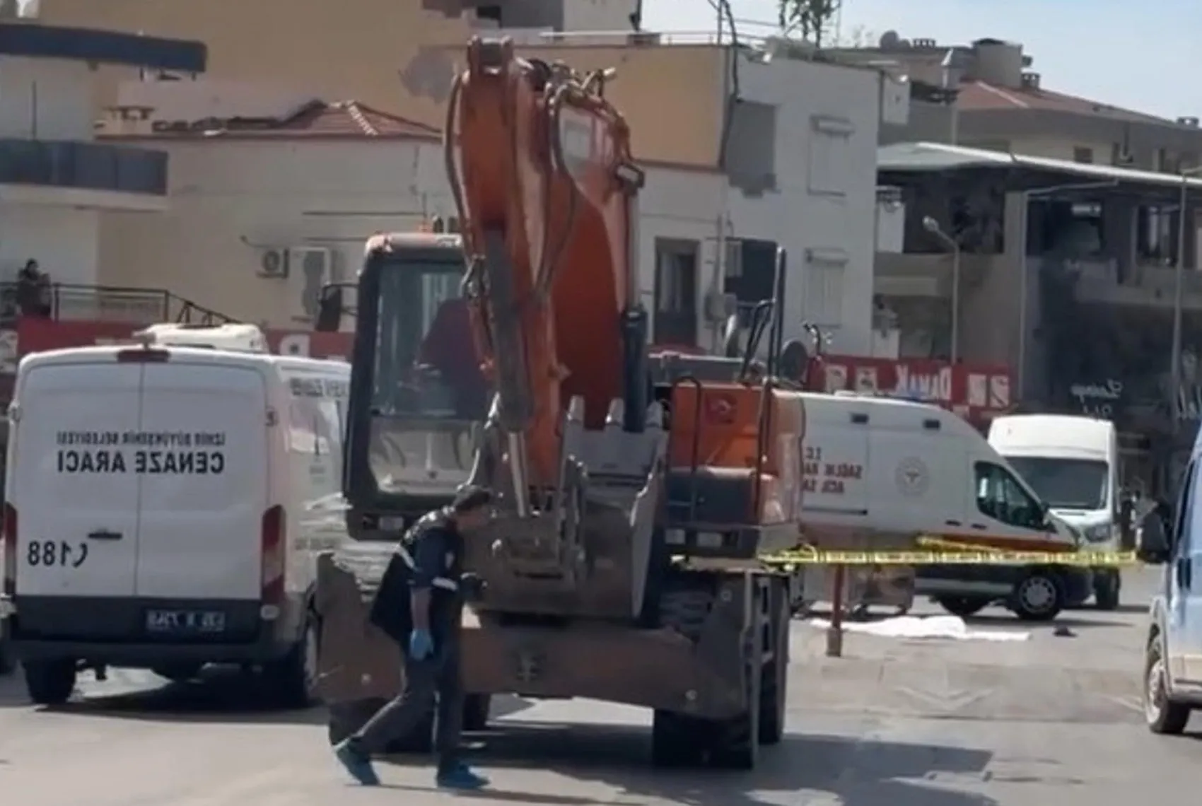 Menderes'te yürek yakan kaza: 85 yaşındaki yaya hayatını kaybetti