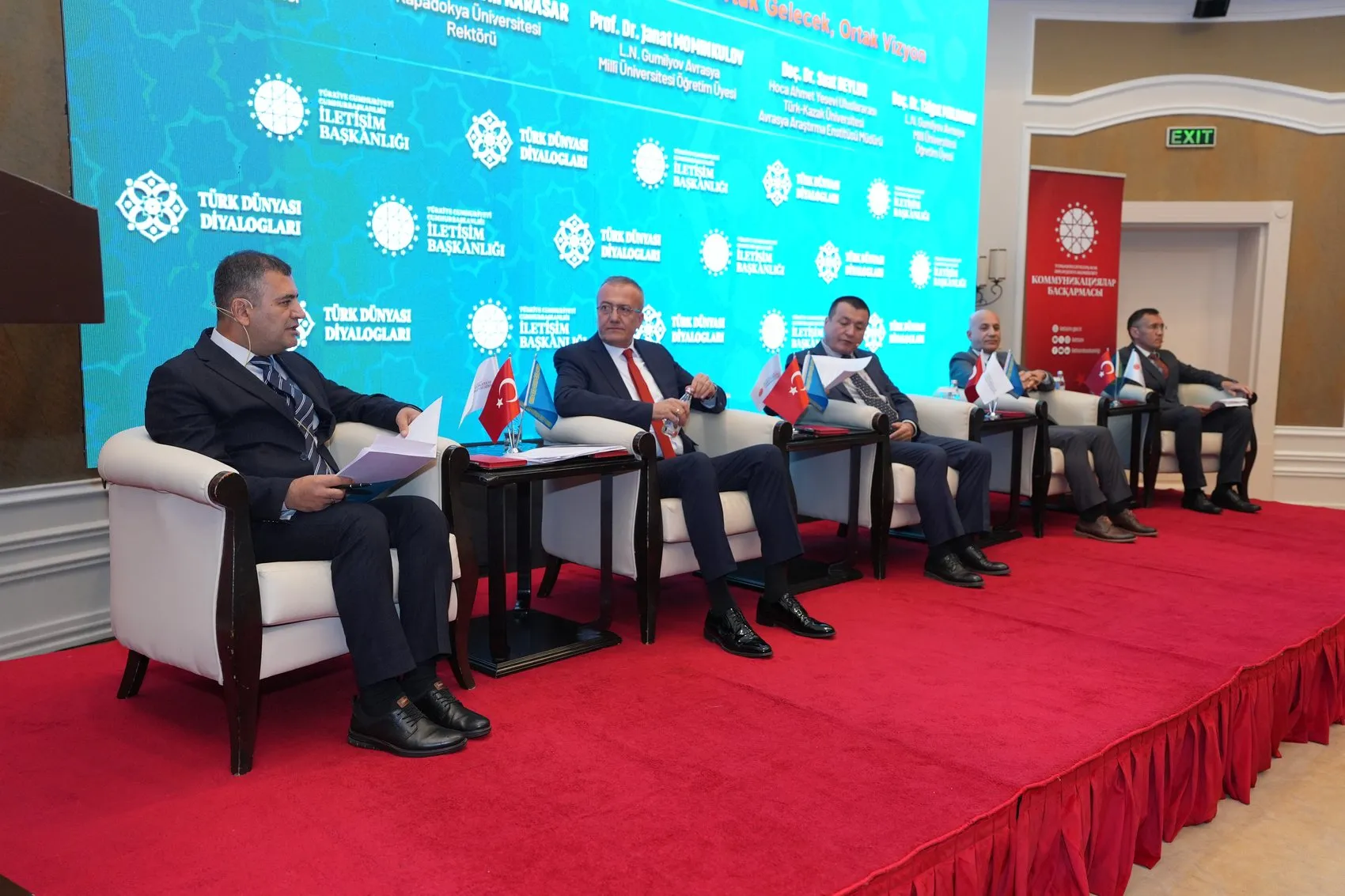 Astana'da Türk dünyasının geleceği için ortak akıl çağrısı: Dijital çağda yeni bir dönüm noktası
