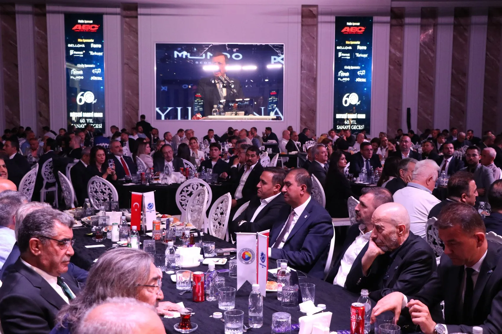 Bakan Bolat'tan Kayseri'de iddialı çıkış: Türkiye artık küresel ligin üst sıralarına yerleşiyor