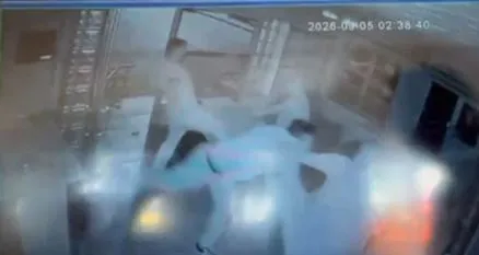 Taksi durağında gece yarısı dehşeti: Araç yok deyince şoförlere saldırdılar