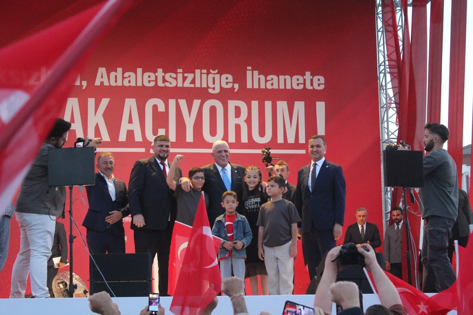 Dervişoğlu'ndan sert çıkış: Hukuku hiçe sayıp devleti bir katilin esiri yapamazsınız