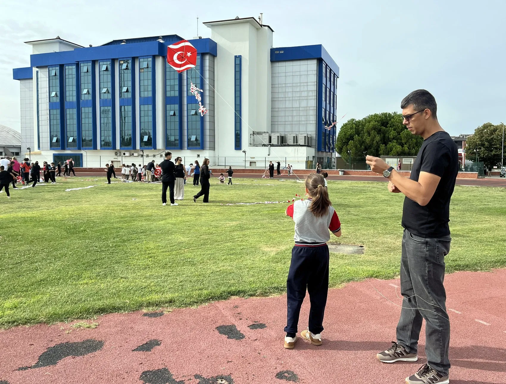 Edirne semalarında Filistin için yükselen umut: 250 çocuktan dünyaya barış çağrısı