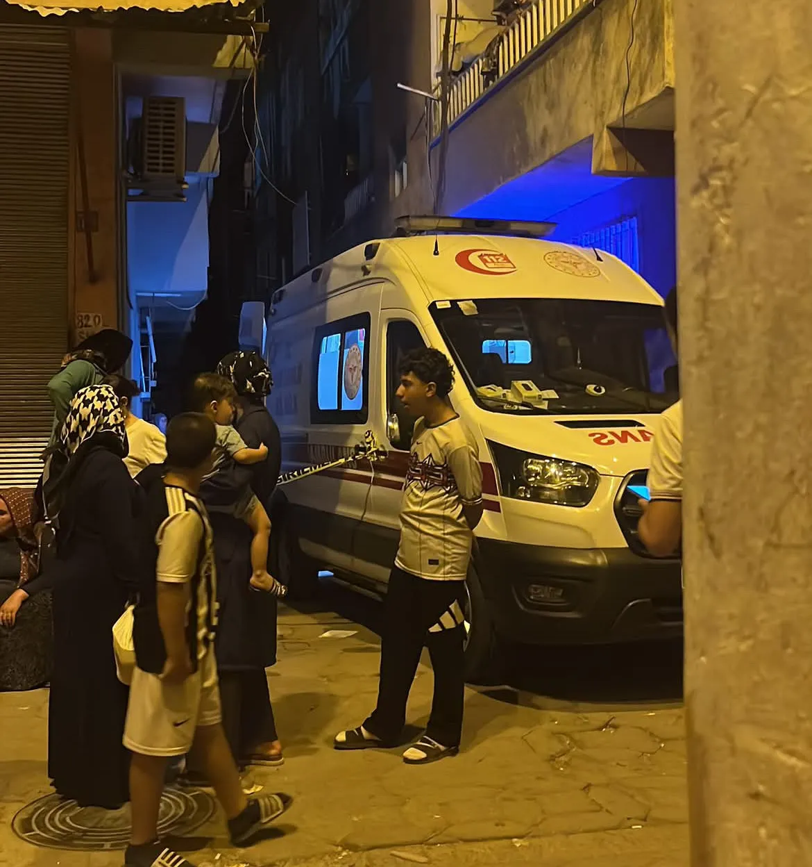 Diyarbakır'da dehşet anları: Kaçmaya çalışırken merdivenlerde katledildi