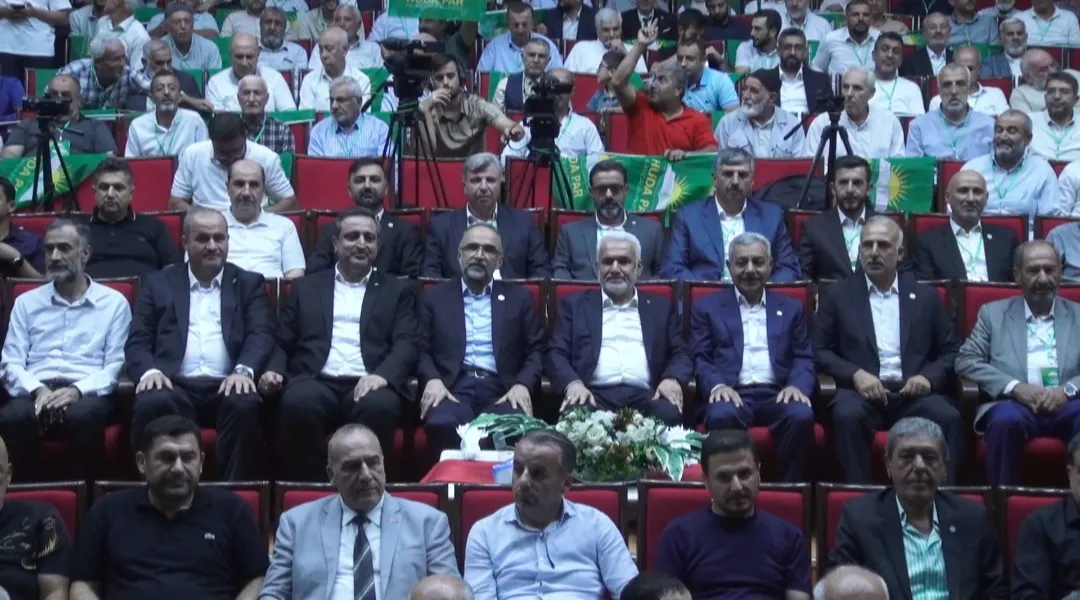 Zekeriya Yapıcıoğlu'ndan tarihi çağrı: Şiddet parantezi sonsuza dek kapanıyor