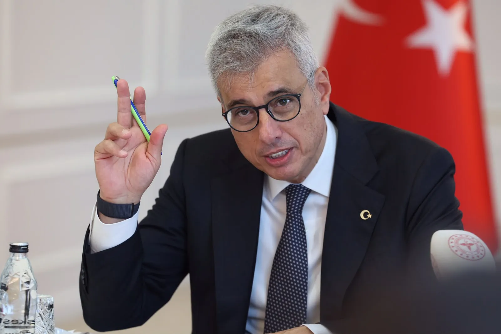 Geleceğin Hekimlerine Bakan Memişoğlu'ndan Vefa ve İdealizm Dersi