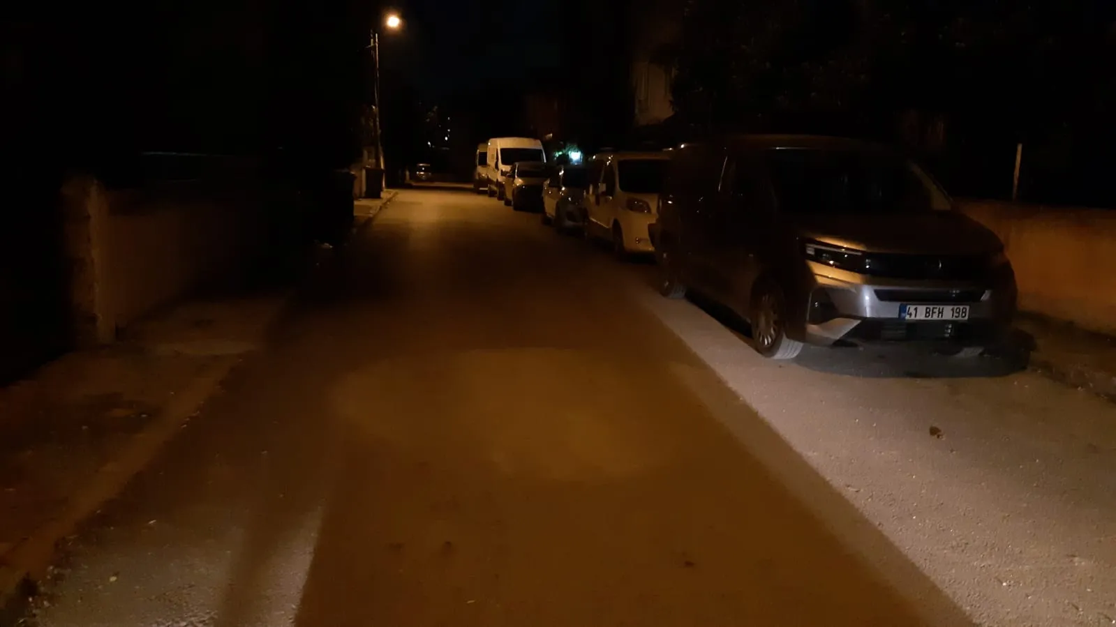 Körfez'de sokak ortasında dehşet: Boşandığı eşini hayattan kopardı