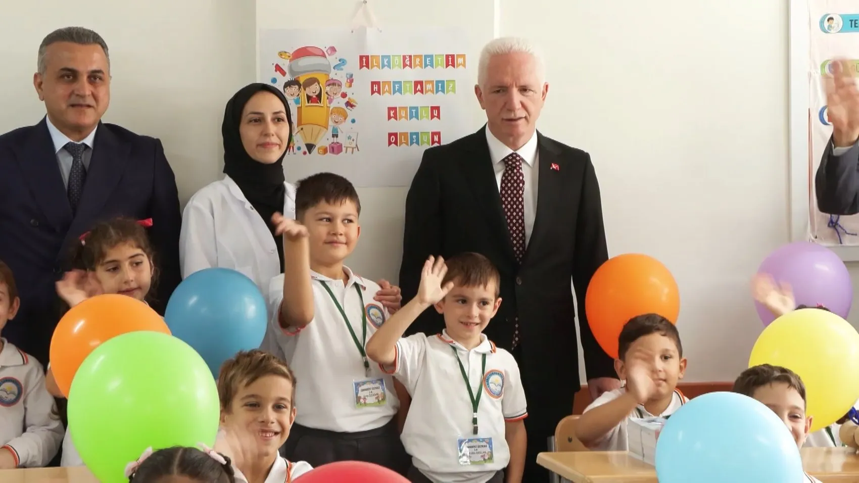 İstanbul'da ders zili çalarken güvenlikte yeni dönem: Okullarda el dedektörü dönemi başladı