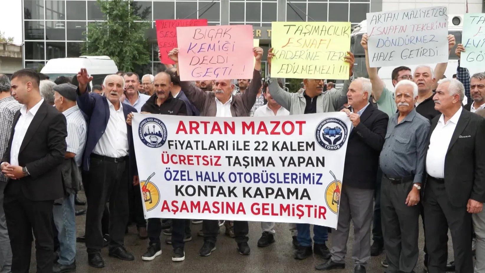 Başkentte toplu taşımada kriz sinyali: Esnaf kontak kapatma noktasına geldi