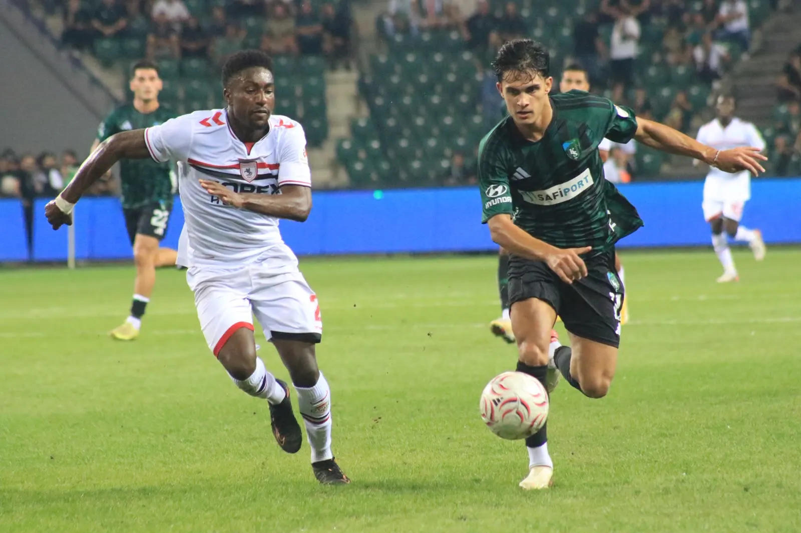 Kocaelispor evinde hata yapmadı: Samsunspor karşısında altın değerinde üç puan