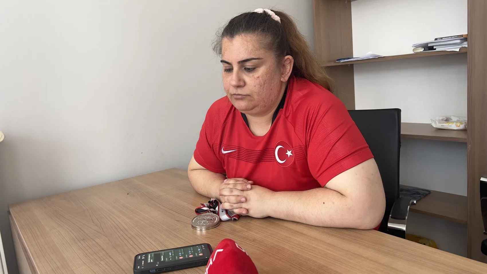 Milli sporcunun hayalleri sahte bir kimlikle çalındı: TBMM yalanıyla 800 bin liralık vurgun
