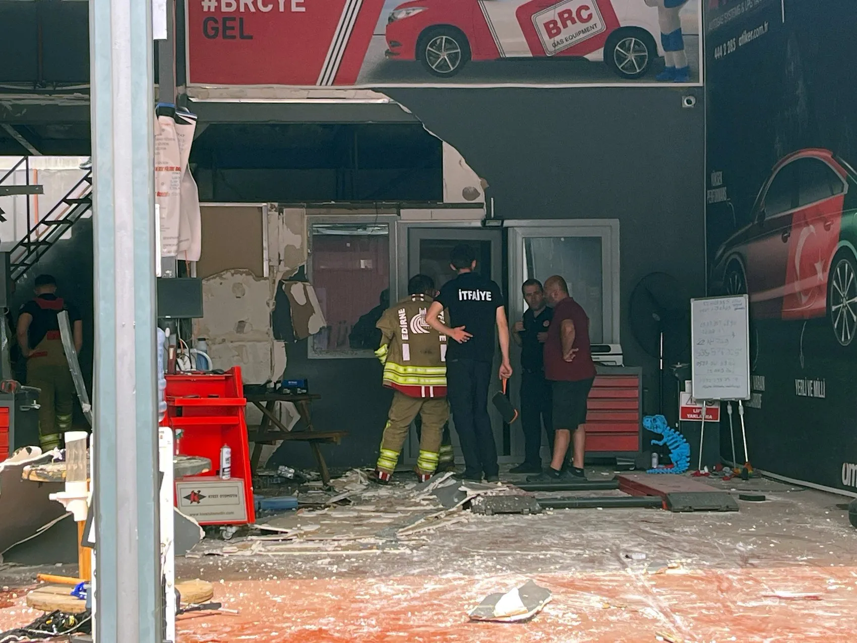 Edirne'deki sanayi sitesinde korkutan patlama: LPG tankı bakımı faciayla bitti