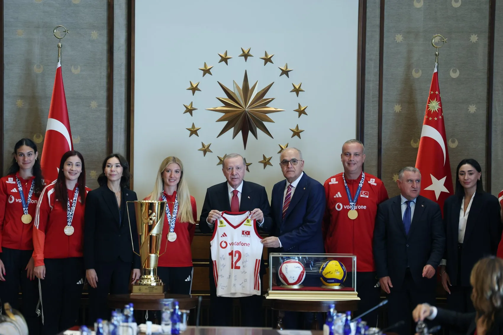 Filenin Sultanları Külliye'de: Avrupa Şampiyonluğu Başarıyı Taçlandırdı