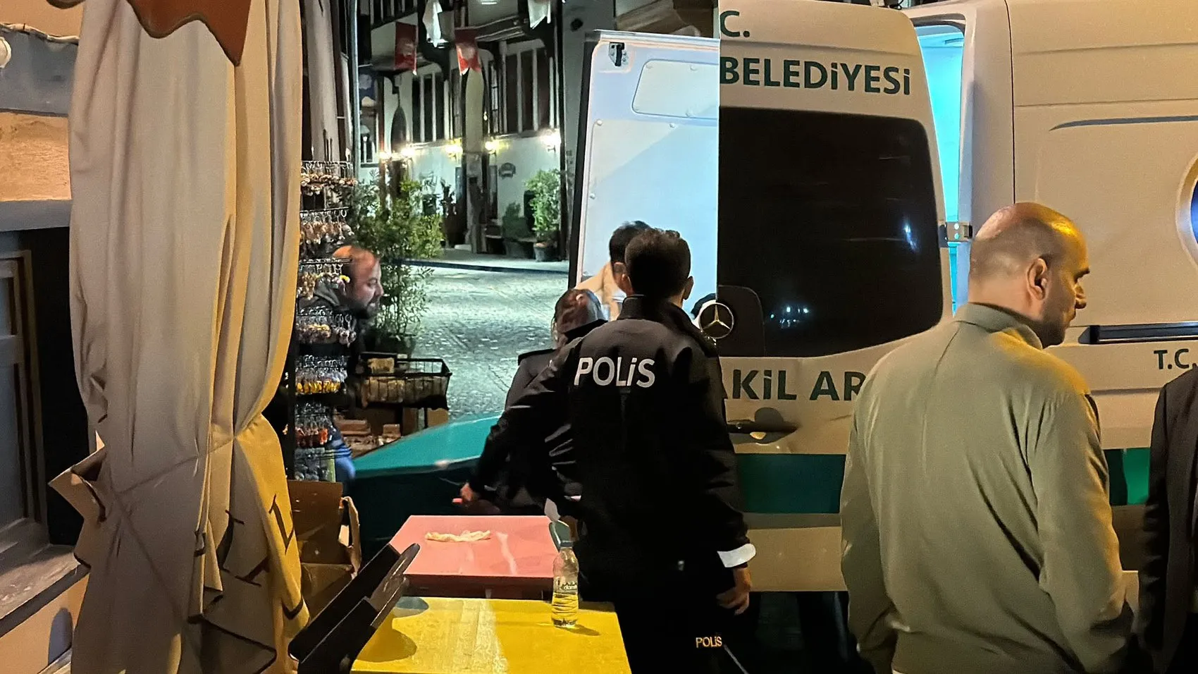 Kütahya'da kan donduran cinayet: Hediyelik eşya dükkanında vahşet