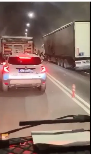 Artvin'de tünel içinde dehşet anları: Zincirleme kazada acı bilanço