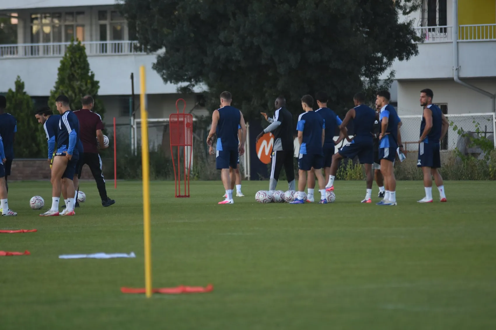 Metro Holding Kayserispor'da hedef net: İstanbulspor karşısında ciddiyetten taviz yok
