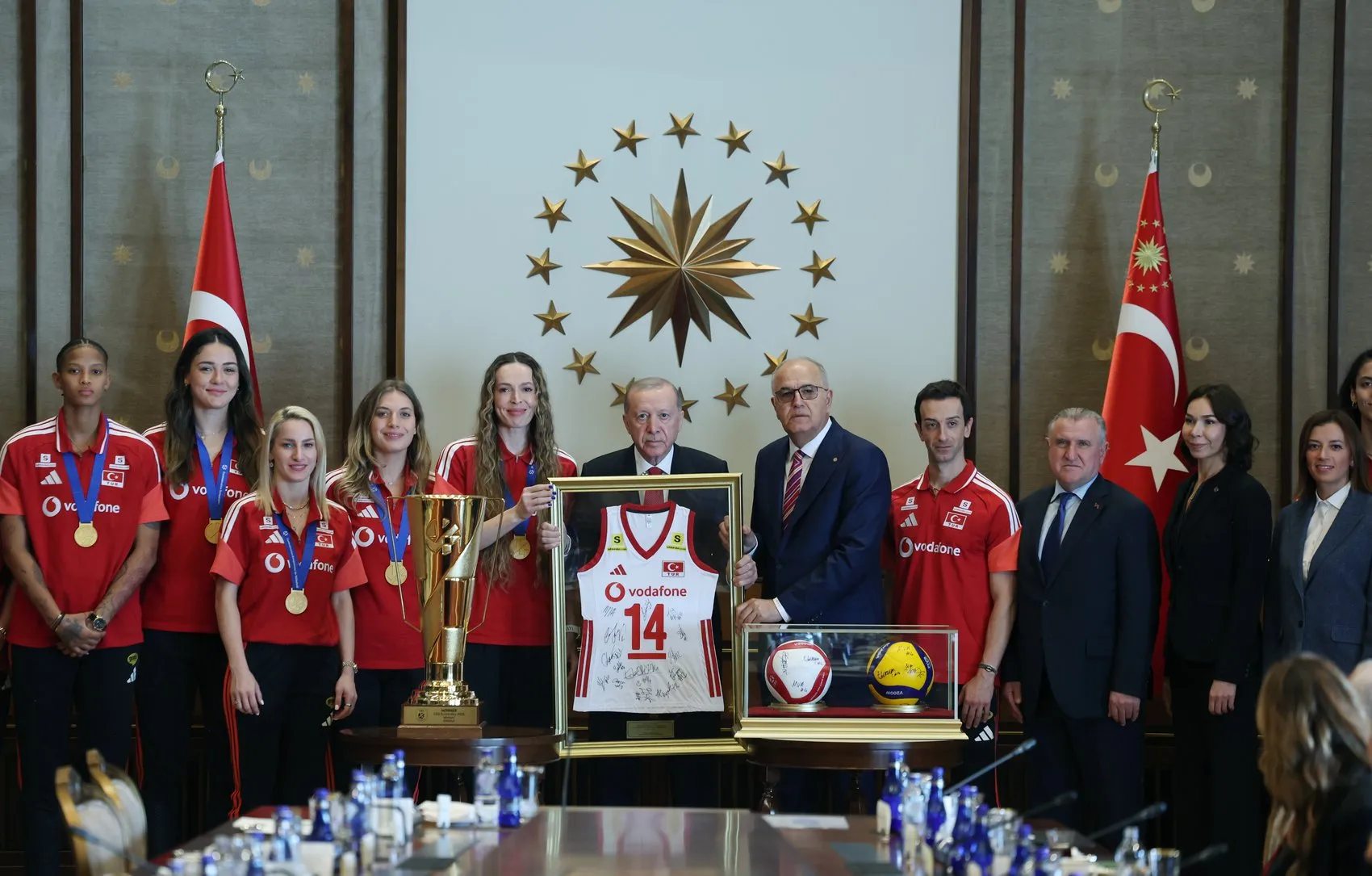 Filenin Sultanları Külliye'de: Avrupa Şampiyonluğu Başarıyı Taçlandırdı