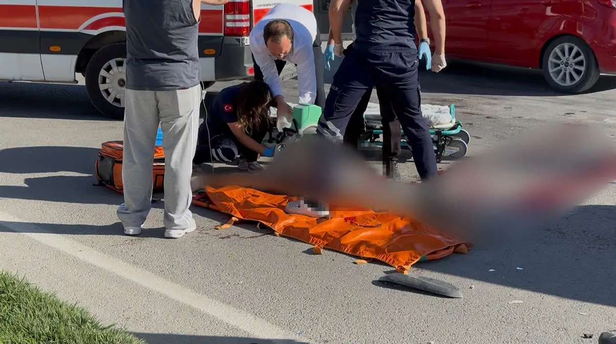 Kütahya'da yürek yakan kaza: Motosiklet sürücüsü hayata tutunamadı