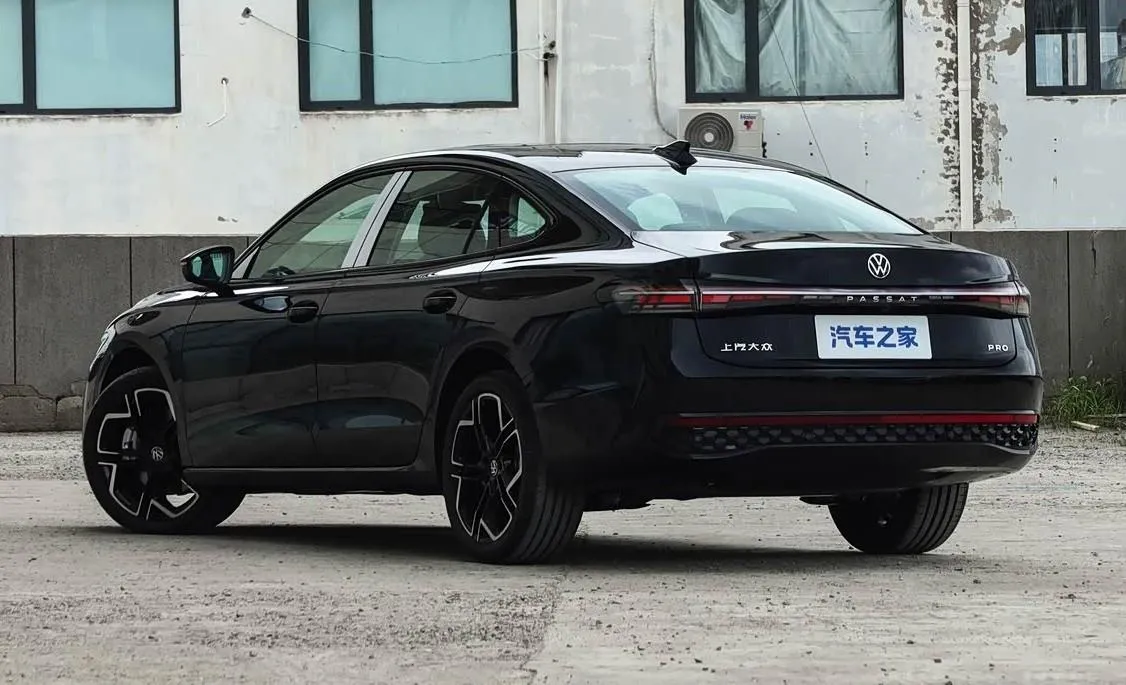 2027 Volkswagen Passat Pro satışa çıktı:Ömür boyu motor garantisi