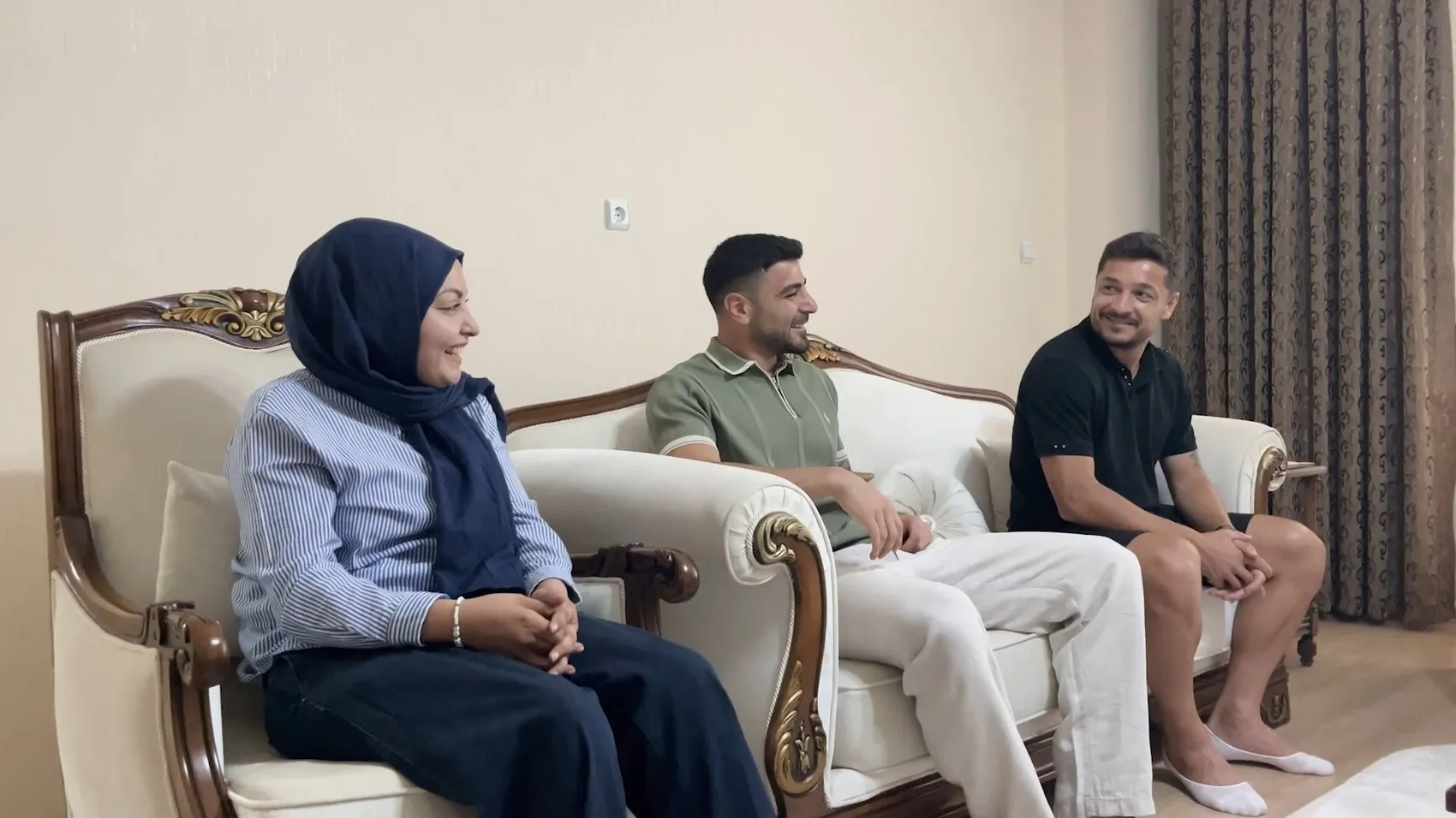 Yeşil-beyazlı formanın tutkusu: Konyasporlu yıldızlar Sude'nin evine konuk oldu