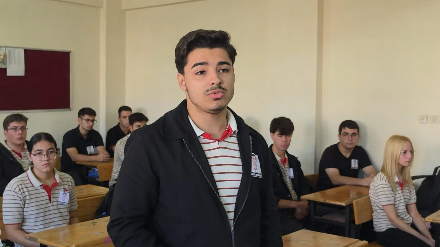 Sırası boş kaldı, çiçeklerle donatıldı: Kozan'ı yasa boğan veda