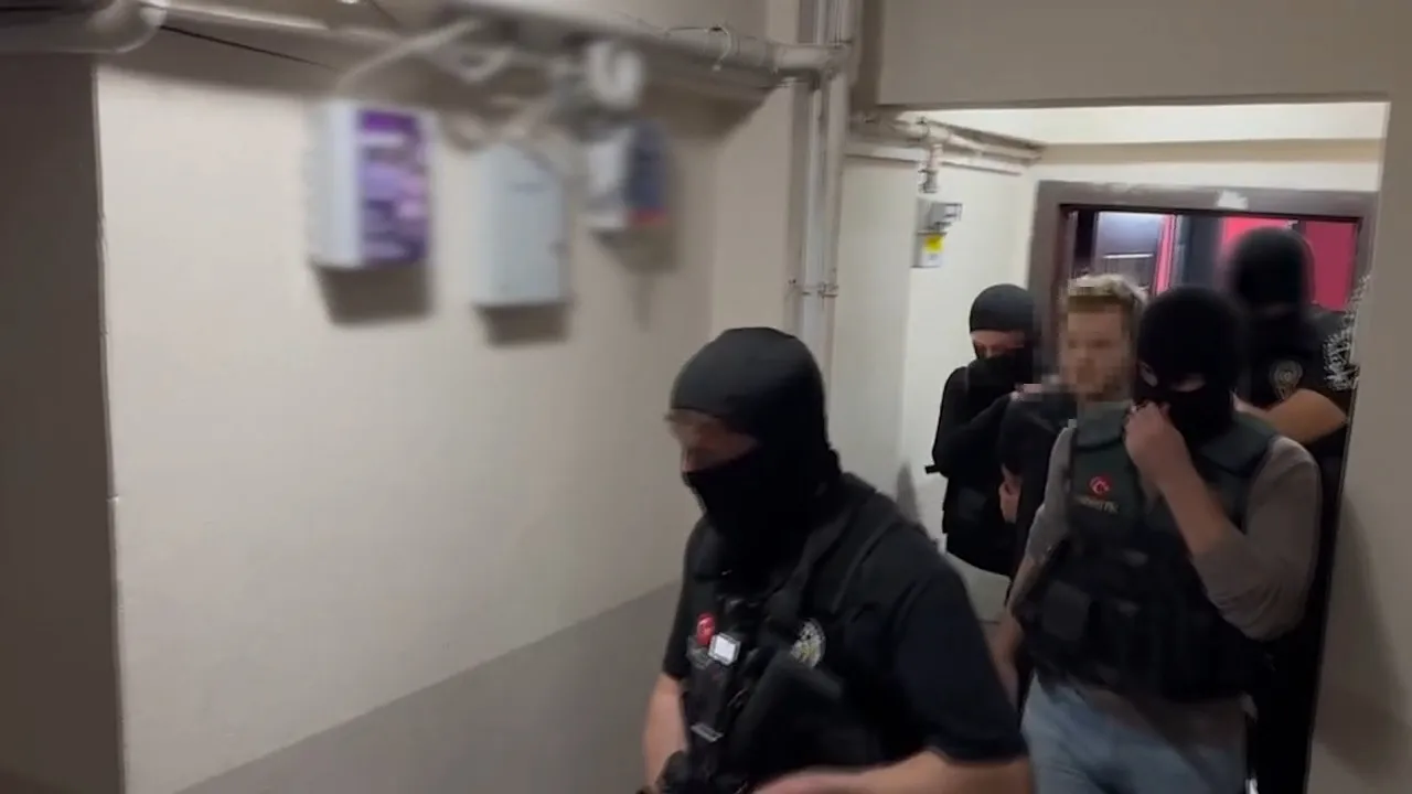 Esenyurt'ta sessiz operasyon: Kırmızı bültenle aranan uyuşturucu baronu kıskıvrak yakalandı