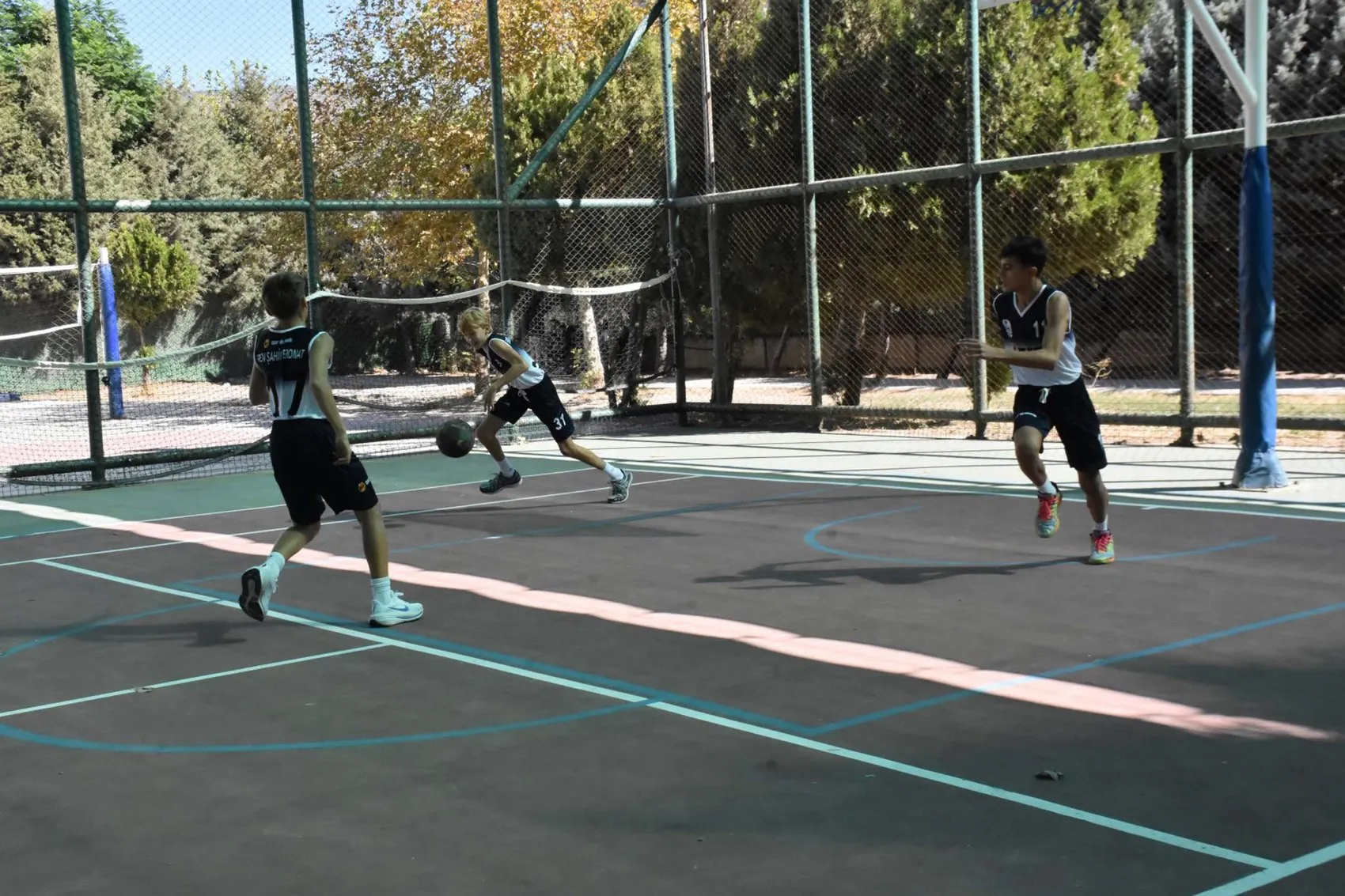 Özel Okulların Basketbol Hegemonyasını Yıkan Devlet Okulu: Şampiyonluktan Transfer Tekliflerine Uzanan Başarı Hikayesi