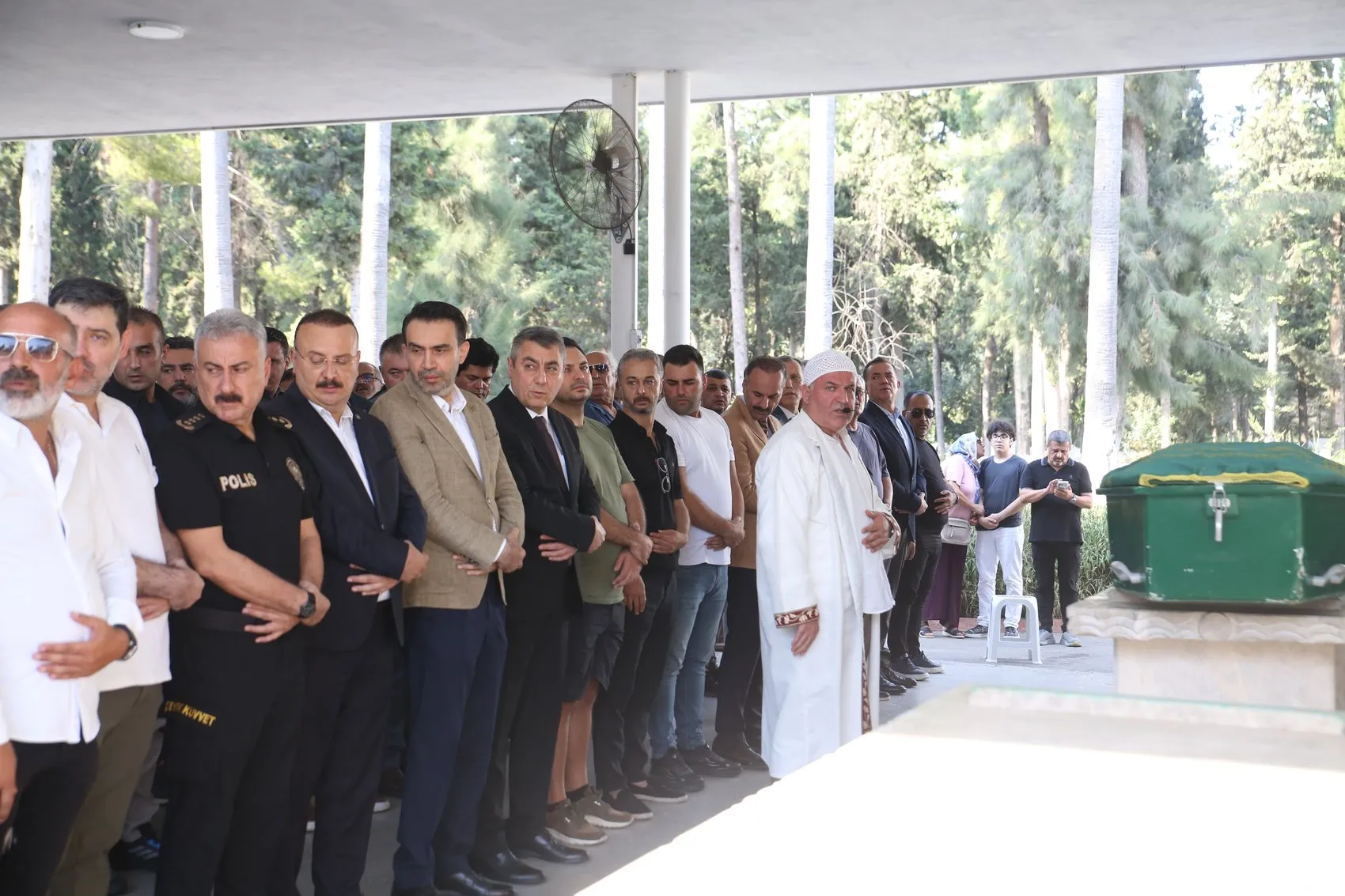 Girne açıklarındaki faciada kaybedilen Reyhan Verim Mersin'de defnedildi