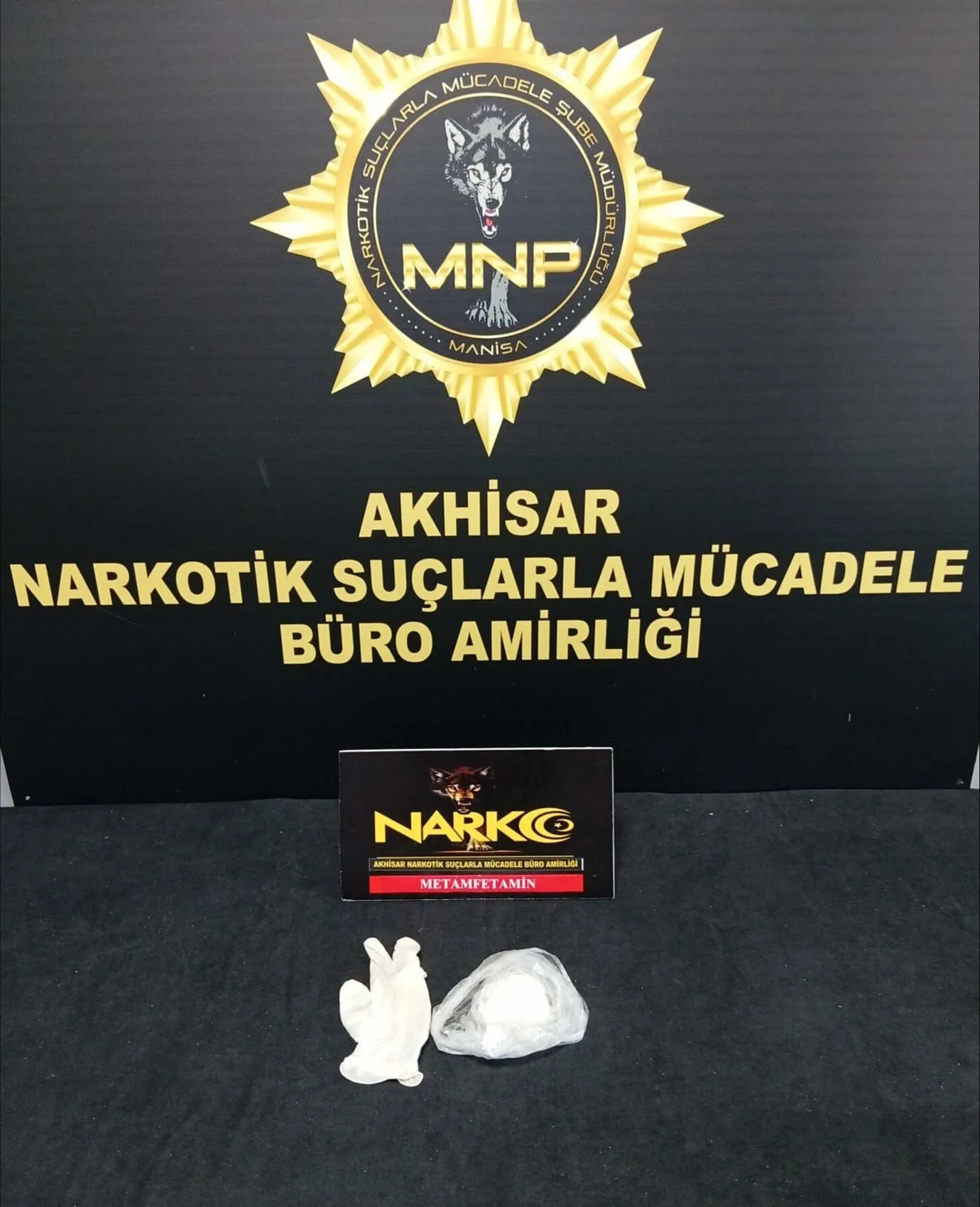 Akhisar'da zehir tacirlerine geçit yok: İki şüpheli cezaevine gönderildi