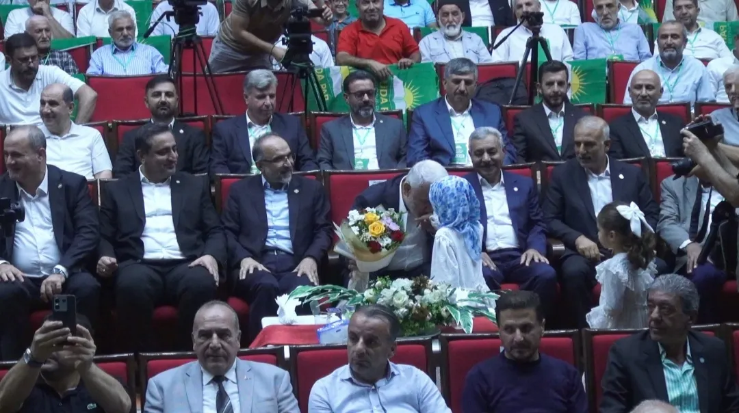 Zekeriya Yapıcıoğlu'ndan tarihi çağrı: Şiddet parantezi sonsuza dek kapanıyor