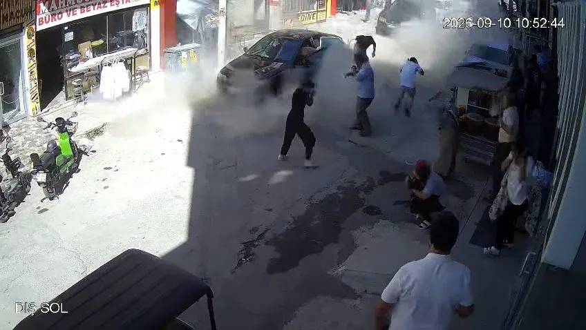 Ereğli'de korku dolu anlar: Buzdolabından yayılan alevler sokağı savaş alanına çevirdi