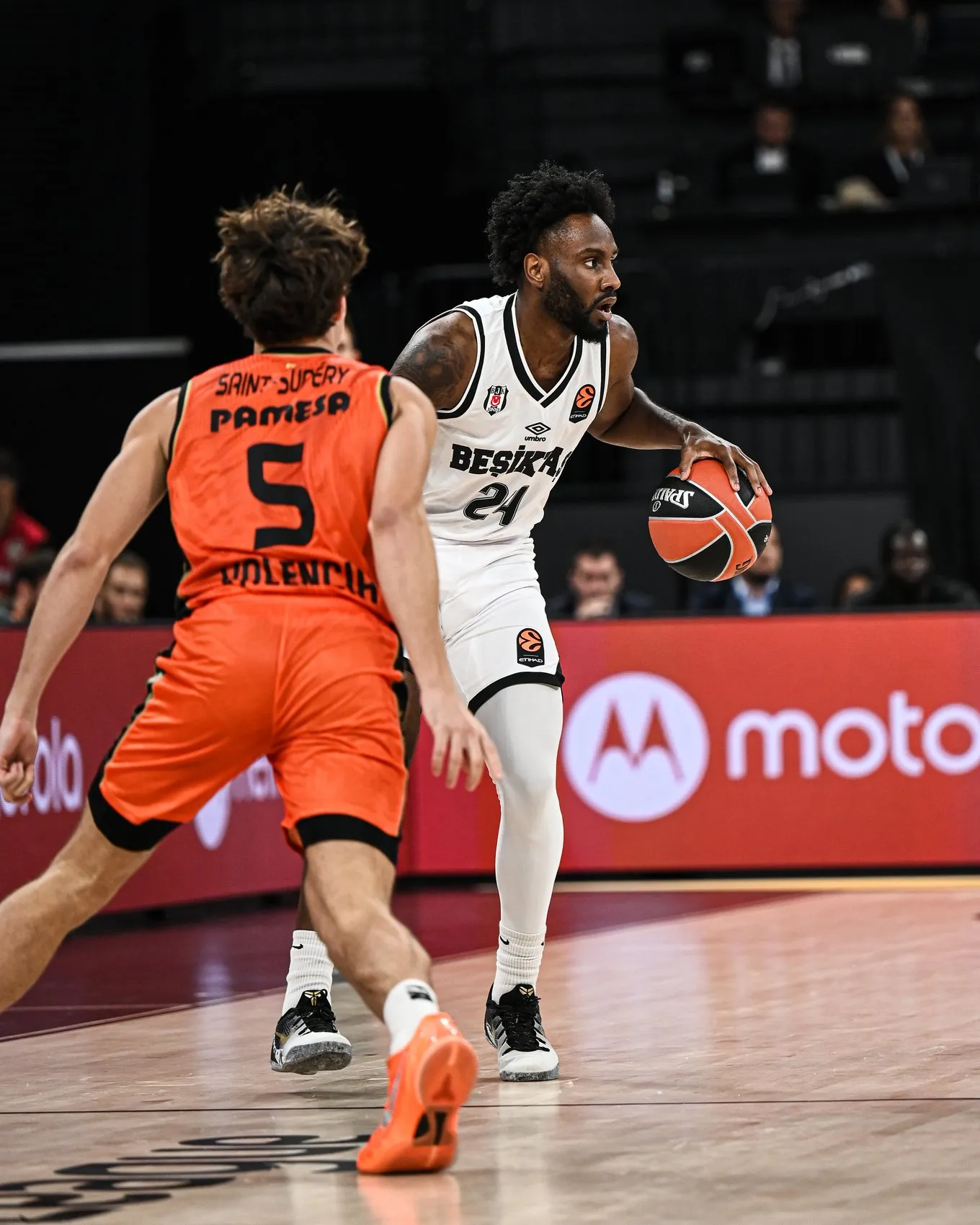 Beşiktaş'ın Avrupa'daki İlk Sınavı Nefes Kesti: İspanyol Devine Kıl Payı Kaybettik