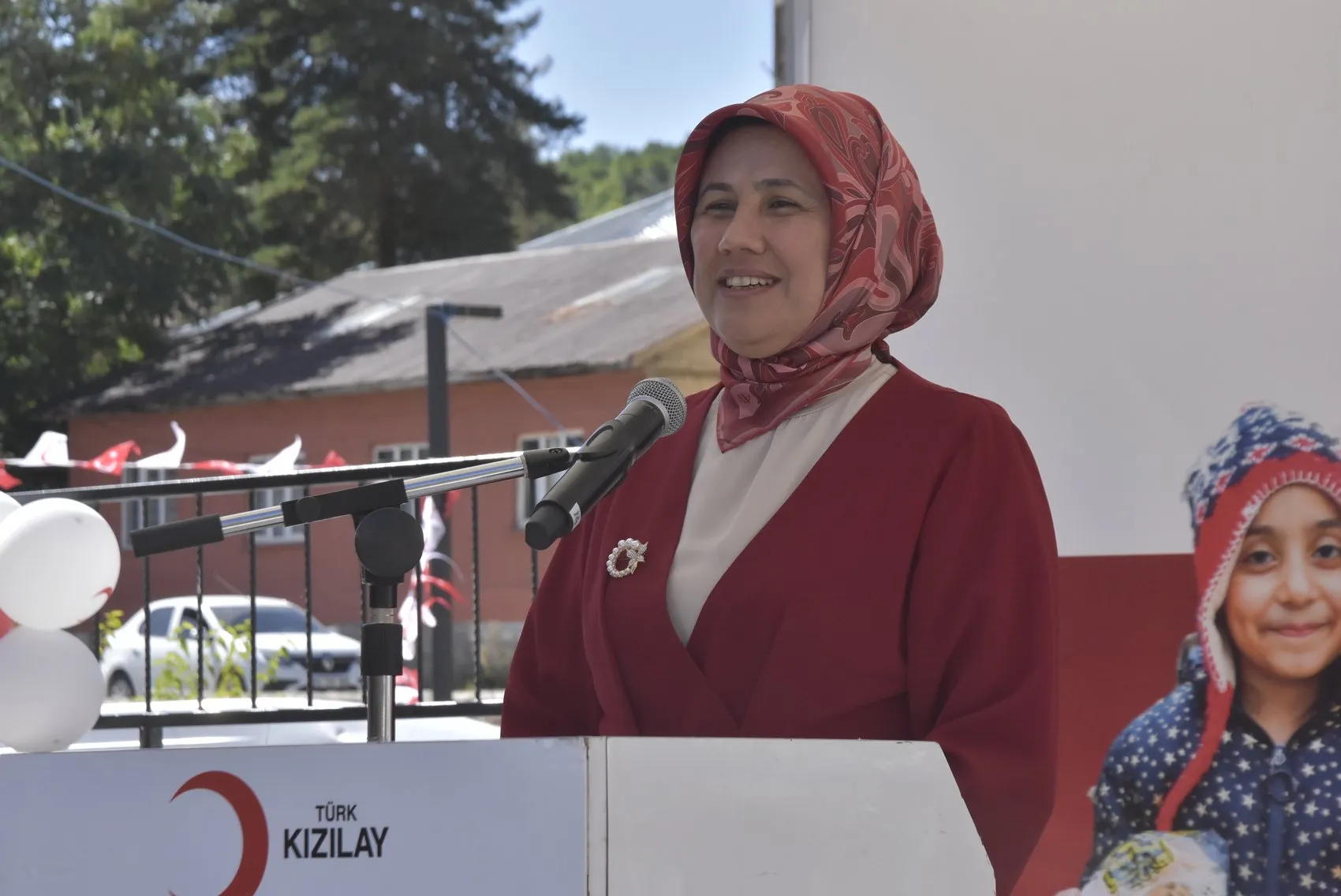Bitlis’te Kızılay’ın iyilik sofrası kuruldu: 81 ilde süren dayanışma seferberliği