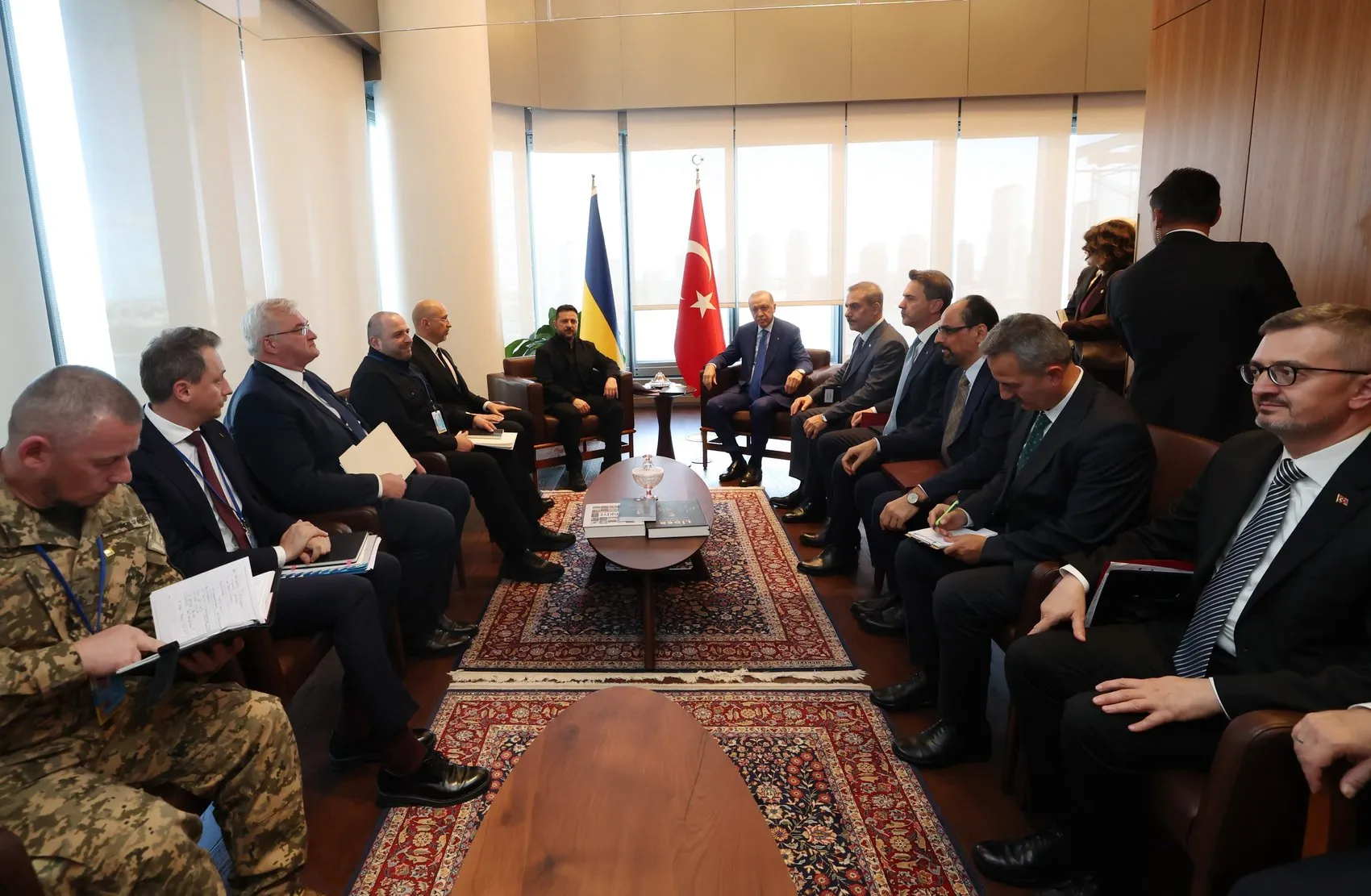 Ankara'dan Kiev'e kritik enerji desteği mesajı: Sahadaki ihtiyaçlar için devredeyiz