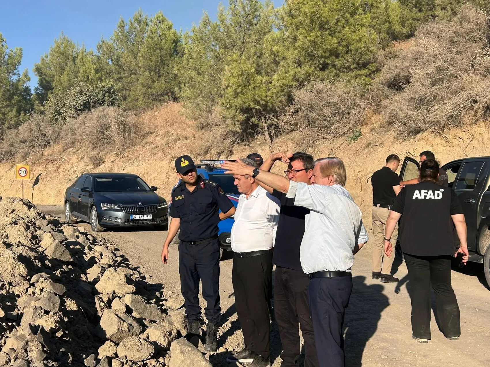 Serik'te dokuz saatlik kabus sona erdi: Alevlerin küle çevirdiği mahallede yaralar sarılıyor
